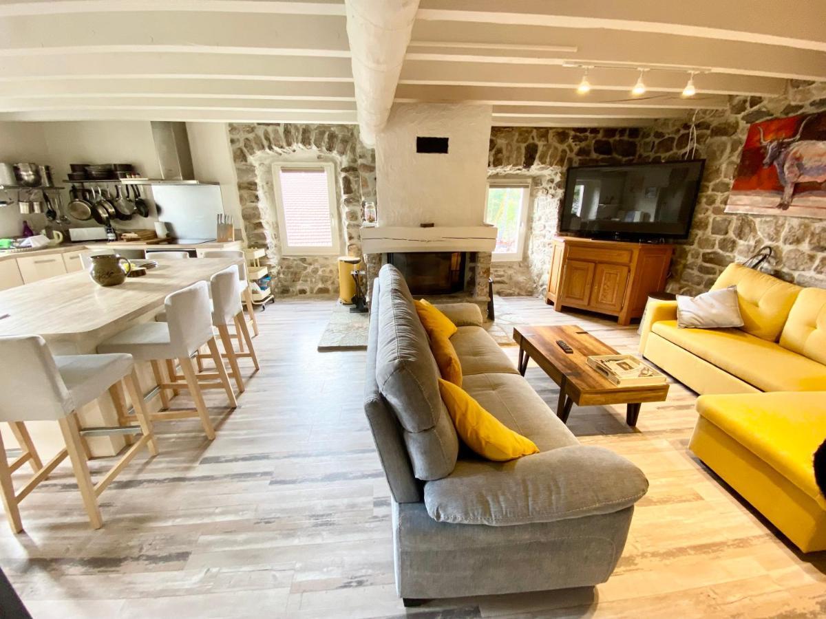 Gite De Groupe 160M2, 15P, Salle De Reception, Jardin, Terrasse Mazan-l'Abbaye Екстериор снимка